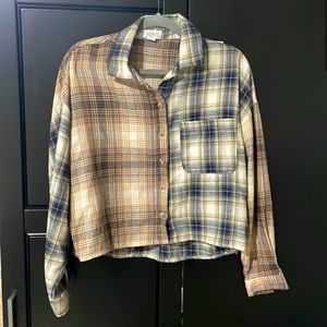 Just Polly mixed flannel top!🔥
